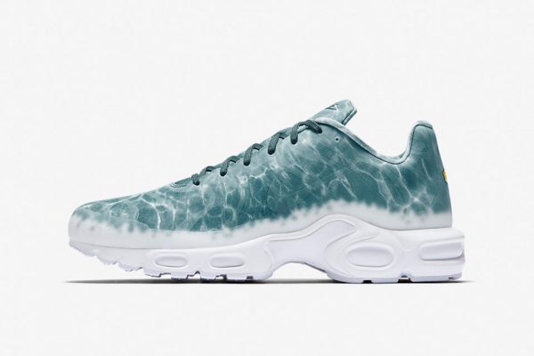 nikelab-air-max-plus-le-requin-5